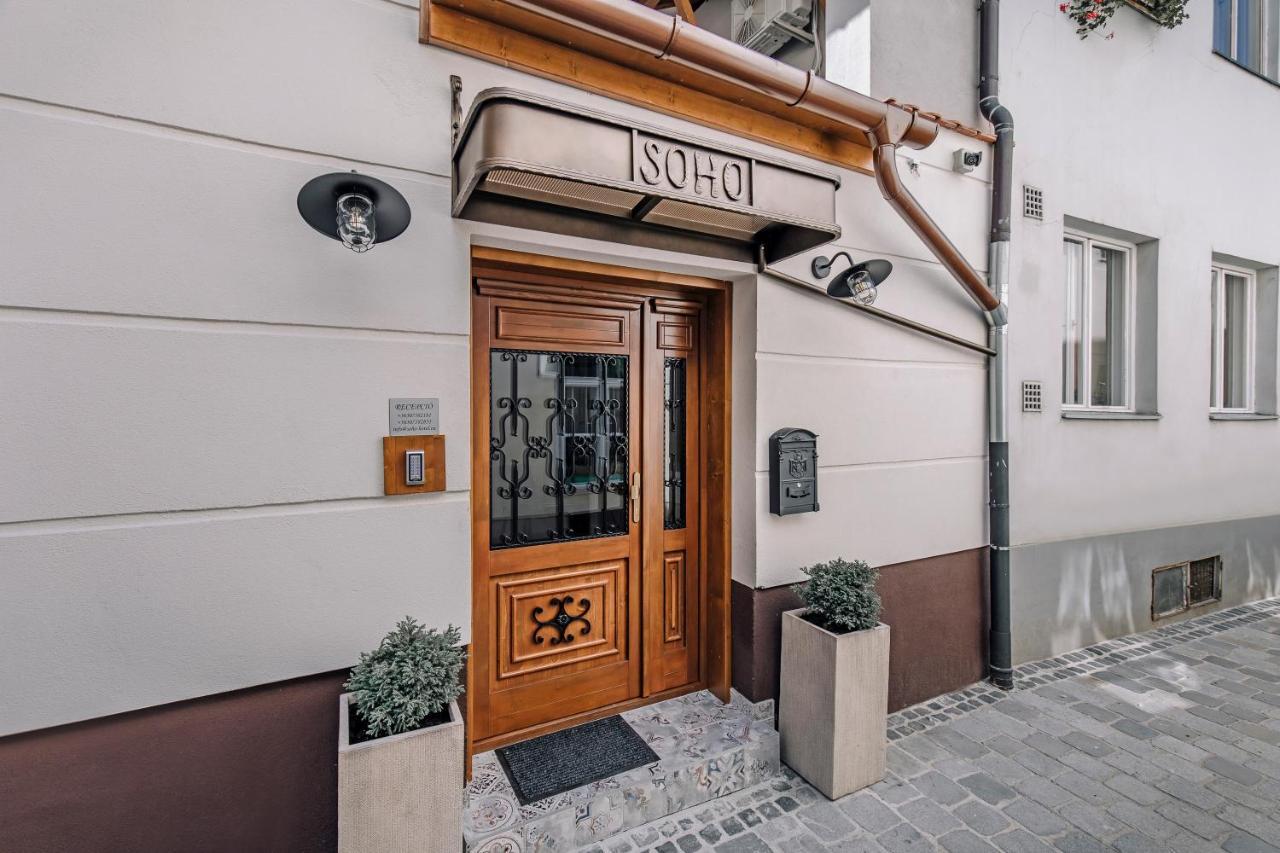 Soho Apartmanház Ráb Exteriér fotografie