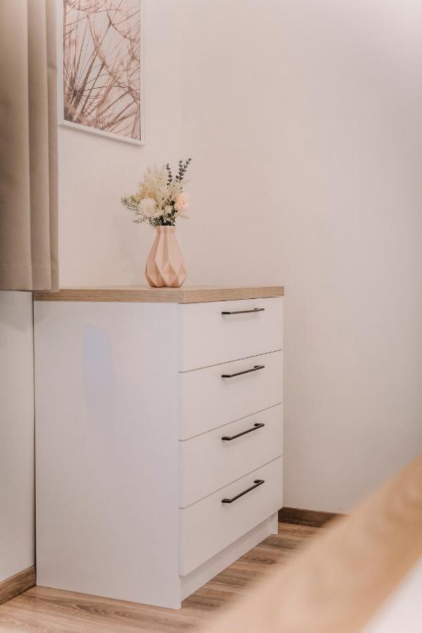 Soho Apartmanház Ráb Exteriér fotografie