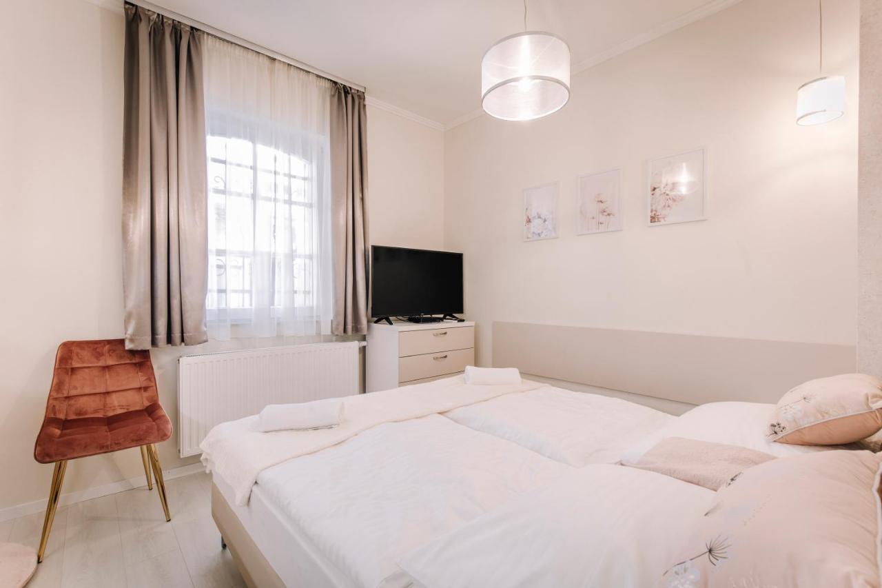 Soho Apartmanház Ráb Exteriér fotografie