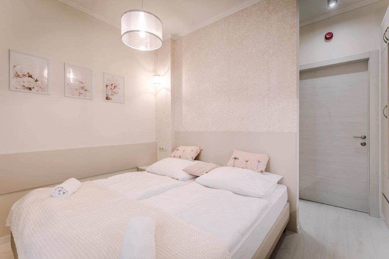 Soho Apartmanház Ráb Exteriér fotografie