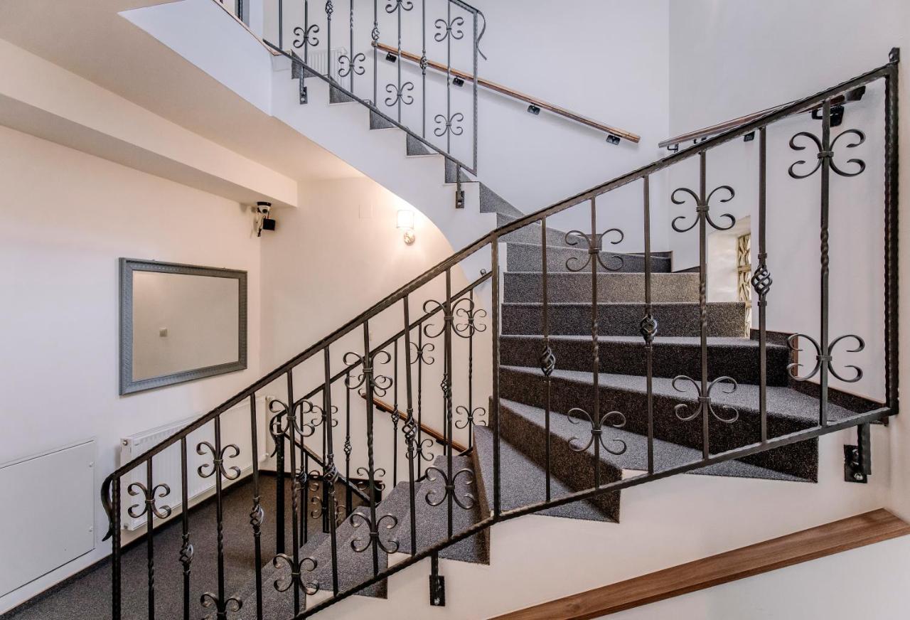 Soho Apartmanház Ráb Exteriér fotografie